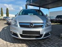 Gebraucht Opel Zafira Cosmo 140 PS (102 kW) 2007 Silber Van / Kleinbus