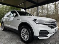 Gebraucht VW Touareg 231 PS (169 kW) 2019 Weiß SUV