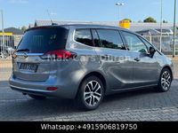 Gebraucht Opel Zafira Edition 131 PS (96 kW) 2018 Grau Van / Kleinbus