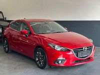 Gebraucht Mazda 3 Nakama 105 PS (77 kW) 2016 Rot Limousine