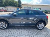 Gebraucht Audi Q2 Design 150 PS (110 kW) 2019 Grau SUV