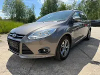 Używany Ford Focus SYNC Edition 150 KM (110 kW) 2014 Brązowy Kombi