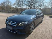 Gebraucht Mercedes E220 AMG line 194 PS (142 kW) 2017 Blau Kombi