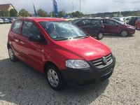 Gebraucht VW Fox 54 PS (39 kW) 2009 Rot Kleinwagen