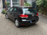 Gebraucht VW Golf VI Team 122 PS (89 kW) 2011 Schwarz Kleinwagen