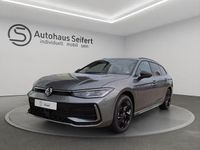 Neu VW Passat R-line 193 PS (141 kW) 2025 Grau Kombi