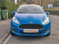 Gebraucht Ford Fiesta Trend 101 PS (74 kW) 2017 Blau Kleinwagen