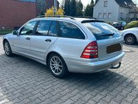 Gebraucht Mercedes C220 150 PS (110 kW) 2004 Kombi