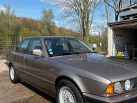 Usata BMW 520 129 CV (94 kW) 1989 Oro Berlina