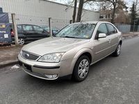 Gebraucht Ford Mondeo 145 PS (106 kW) 2005 Gold Limousine