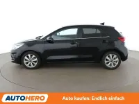 Gebraucht Kia Rio Spirit 120 PS (88 kW) 2022 Schwarz Limousine