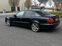 Gebraucht Mercedes E320 224 PS (164 kW) 2003 Schwarz Limousine