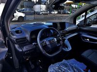 Neu Opel Combo 131 PS (96 kW) 2026 Schwarz Van / Kleinbus