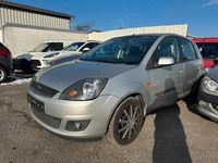 Gebraucht Ford Fiesta 80 PS (58 kW) 2000 Silber Kleinwagen