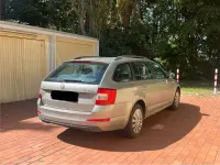 Gebraucht Skoda Octavia 110 PS (80 kW) 2014 Grau Kombi