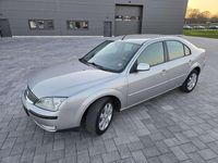 Gebraucht Ford Mondeo Trend 145 PS (106 kW) 2005 Kristallsilber metallic Kleinwagen