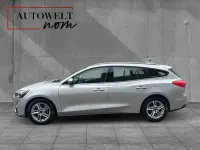 Usado Ford Focus 120 HP (88 kW) 2020 Cinzento Sedan