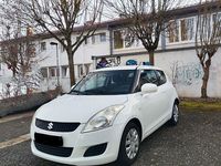 Gebraucht Suzuki Swift Club 94 PS (69 kW) 2011 Weiß Kleinwagen