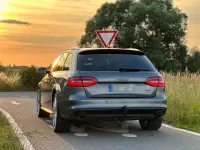 Gebraucht Audi A4 S-Line 245 PS (180 kW) 2015 Grau Kombi