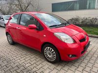 Gebraucht Toyota Yaris Life 99 PS (72 kW) 2010 Rot Kleinwagen