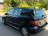 Gebraucht Mercedes B200 136 PS (100 kW) 2006 Schwarz Van / Kleinbus