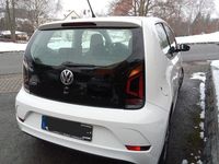 Gebraucht VW up! 60 PS (44 kW) 2019 Weiß Kleinwagen