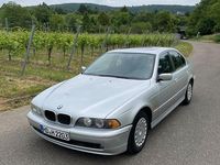 Gebraucht BMW 520 170 PS (125 kW) 2002 Silber Limousine