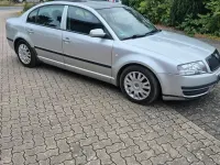 Gebraucht Skoda Superb 131 PS (96 kW) 2005 Silber Limousine