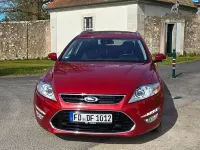 Gebraucht Ford Mondeo Titanium 163 PS (119 kW) 2015 Rot Kombi