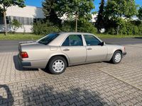 Gebraucht Mercedes E400 279 PS (205 kW) 1993 Andere farben Limousine