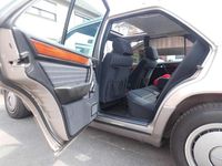 Gebraucht Mercedes 200 118 PS (86 kW) 1991 Beige Limousine