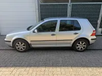 Gebraucht VW Golf IV 75 PS (55 kW) 2002 Silber/grau Limousine