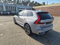 Neu Volvo XC60 Plus 398 PS (292 kW) 2026 Silber SUV