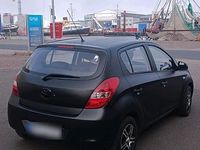 Gebraucht Hyundai i20 76 PS (55 kW) 2009 Grau Kleinwagen