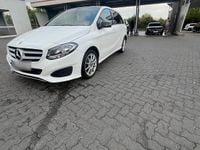 Gebraucht Mercedes B220 170 PS (125 kW) 2019 Weiß Van / Kleinbus