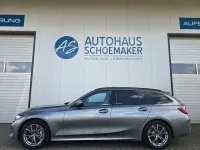 Gebraucht BMW 330 Sport Line 286 PS (210 kW) 2023 Grau Limousine