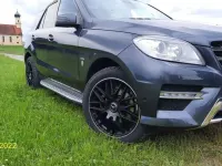 Gebraucht Mercedes ML350 306 PS (225 kW) 2012 Tenoritgrau  metalliclack SUV