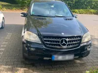 Gebraucht Mercedes ML320 224 PS (164 kW) 2006 Schwarz SUV