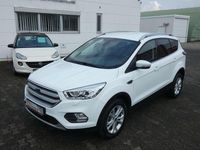 Gebraucht Ford Kuga Titanium 150 PS (110 kW) 2017 Weiß SUV
