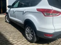 Usata Ford Kuga 150 CV (110 kW) 2016 Bianco SUV