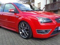 Gebraucht Ford Focus ST 226 PS (166 kW) 2008 Coloradorot Kleinwagen
