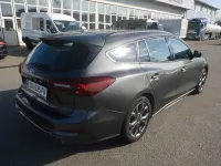 Gebraucht Ford Focus ST-Line 125 PS (91 kW) 2022 Grau Limousine