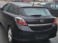 Gebraucht Opel Astra GTC 90 PS (66 kW) 2008 Schwarz Coupé