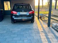 Gebraucht BMW 218 150 PS (110 kW) 2017 Schwarz Van / Kleinbus