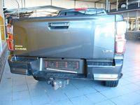Gebraucht Isuzu D-Max 163 PS (119 kW) 2022 Grau SUV