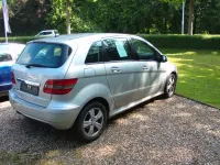 Gebraucht Mercedes B150 95 PS (69 kW) 2009 Silber Van / Kleinbus