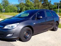 Gebraucht Opel Astra 101 PS (74 kW) 2011 Kombi