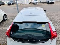 Gebraucht Volvo V40 Momentum 120 PS (88 kW) 2016 Weiß Limousine