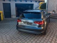 Gebraucht Audi S3 Ambiente 300 PS (220 kW) 2014 Grau Limousine