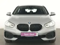 Gebraucht BMW 118 Advantage 150 PS (110 kW) 2021 Glaciersilber Limousine